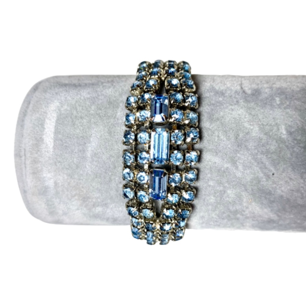 Vintage Blue Rhinestone Silver Tone Bracelet